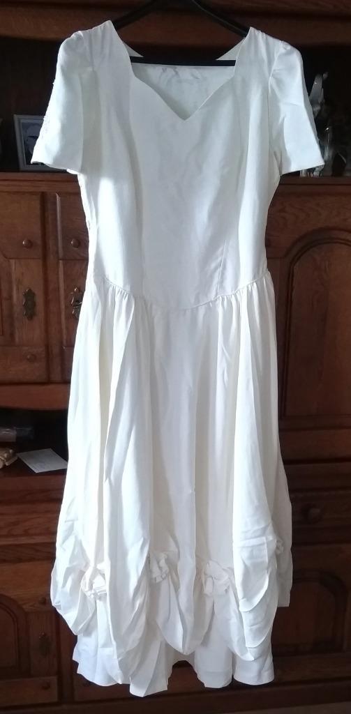 Zijden TROUWJAPON (zo goed als nieuw), Kleding | Dames, Trouwkleding en Trouwaccessoires, Zo goed als nieuw, Trouwjurk, Overige kleuren