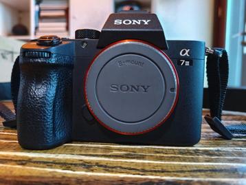 Sony A7 III - nauwelijks gebruikt beschikbaar voor biedingen