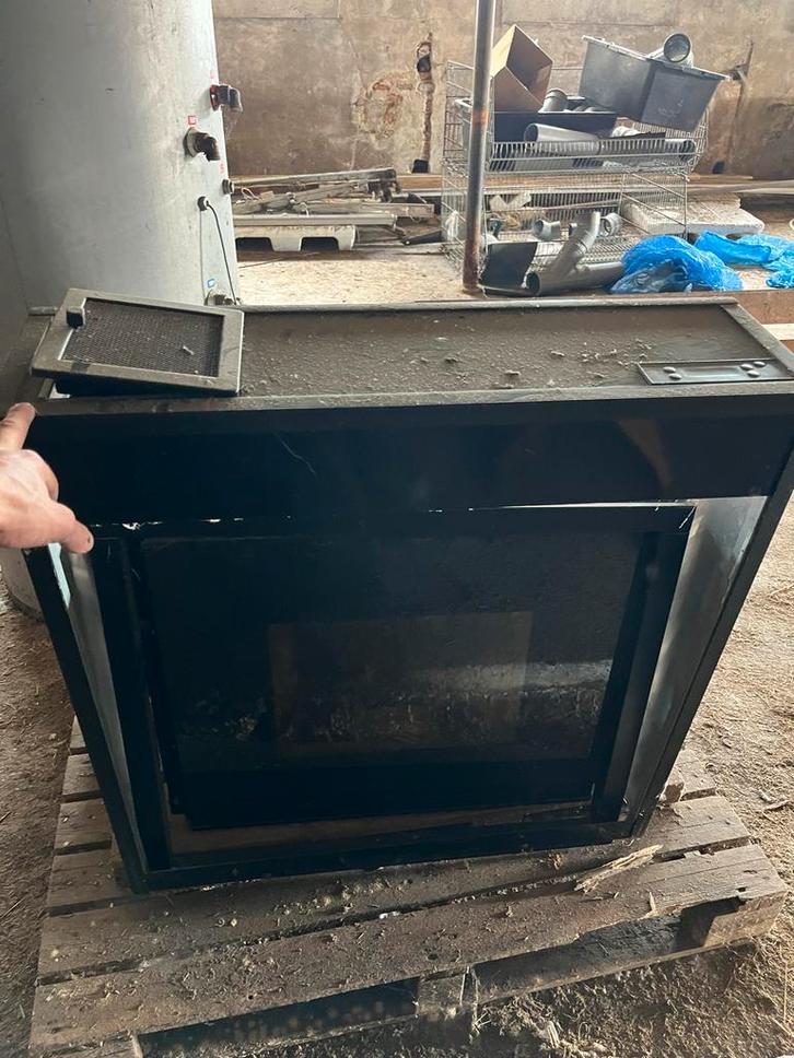 MCZ Vivo 80 Pellet Haard - Gebruikt, Huis en Inrichting, Kachels, Gebruikt, Inbouw, Pelletkachel, Hout, Ophalen of Verzenden