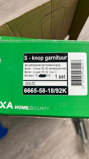 AXA KERNTREK VEILIGHEIDSGARNITUUR S-KNOP PC92 F1 SKG*** beschikbaar voor biedingen