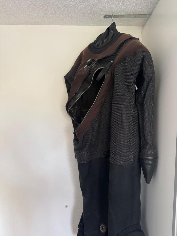 DUI CLX-450 droogpak met 5 Santi onderpakken, Watersport en Boten, Duiken, Gebruikt, Duikpak, Ophalen