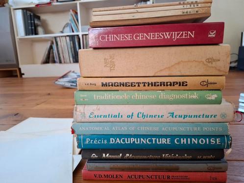 studieboeken acupunctuur TCM en charts, Boeken, Studieboeken en Cursussen, Gelezen, HBO, Ophalen of Verzenden