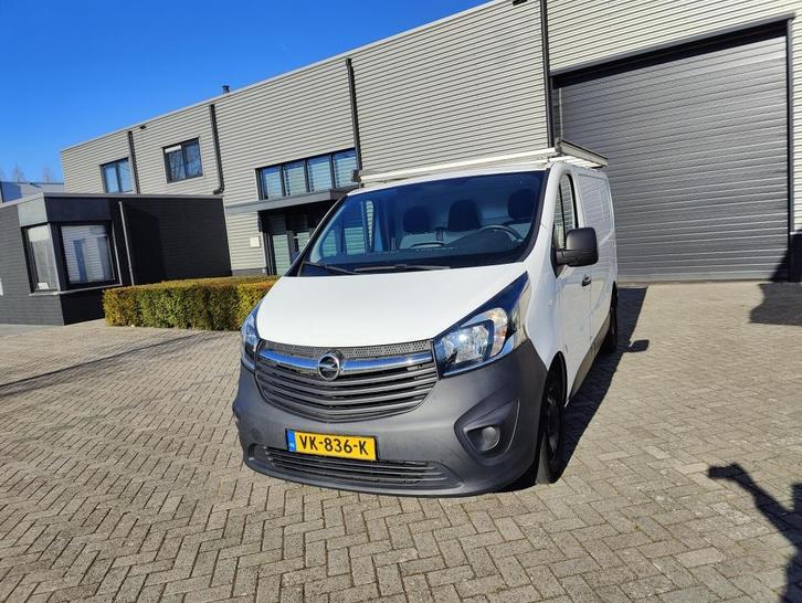 Opel Vivaro 1.6 CDTI Eco bj 2014 127.000km Nap, Auto's, Bestelauto's, Bedrijf, ABS, Airbags, Airconditioning, Bluetooth, Cruise Control