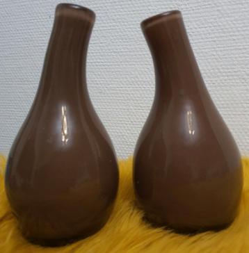 Fidrio vazen 2 vazen of 1 vaas mondgeblazen glas kleur bruin