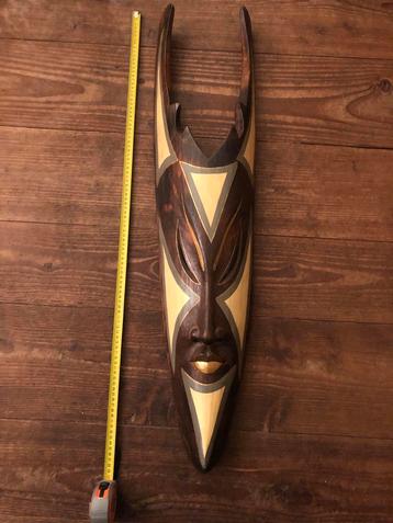Afrikaans Masker - Houten Wanddecoratie beschikbaar voor biedingen