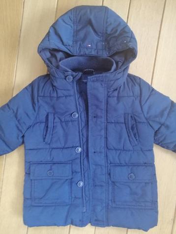 Tommy Hilfiger jas jack donker blauw maat 98 beschikbaar voor biedingen