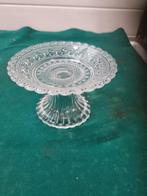 bonbon schaaltje op voet bewerkt glas, Antiek en Kunst, Ophalen of Verzenden