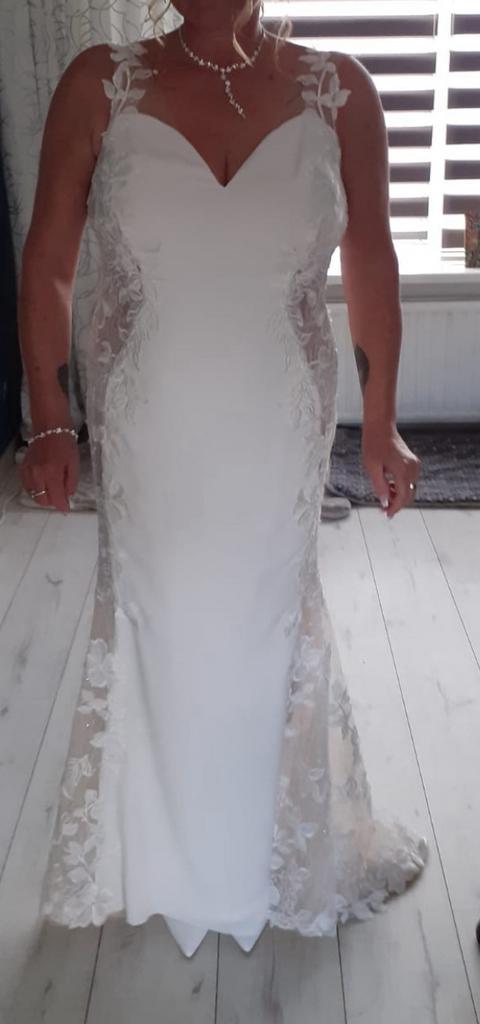 Originele Enzoani  bruidsjurk maat 38, Kleding | Dames, Trouwkleding en Trouwaccessoires, Zo goed als nieuw, Trouwjurk, Wit, Ophalen of Verzenden