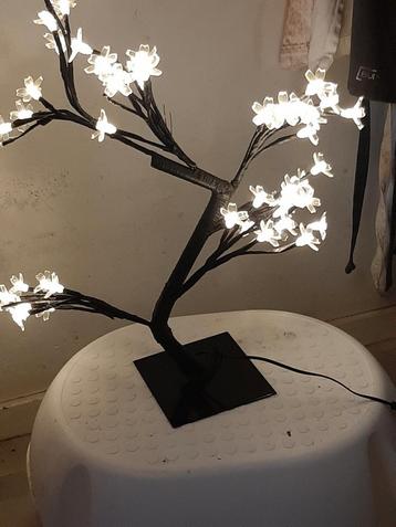 Kerstverlichting Boomvorm beschikbaar voor biedingen