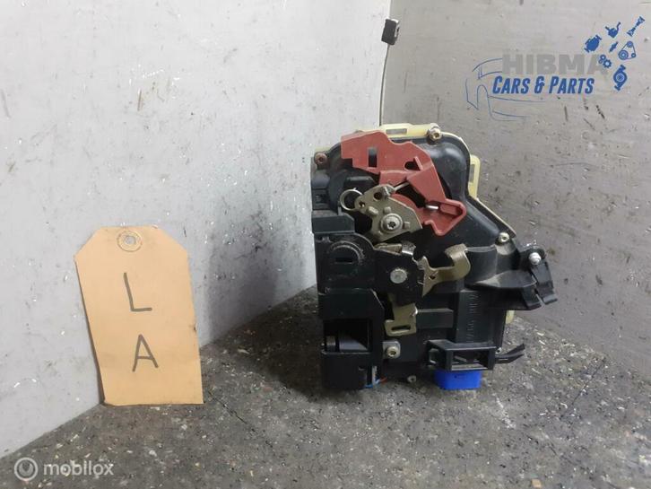 Deurslot Mechaniek Volkswagen Touareg I Links-Achter 03-09, Auto-onderdelen, Dashboard en Schakelaars, Gebruikt, Ophalen of Verzenden