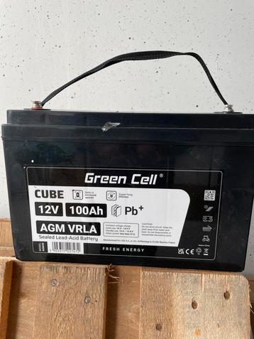 Titel: Nieuwe Green Cell 12V 100Ah bootaccu – kleine deuk, beschikbaar voor biedingen
