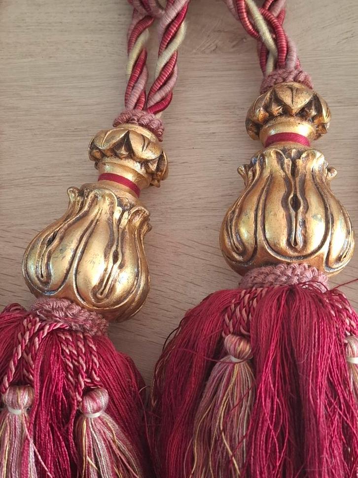 Prachtige gordijnklossen of embrasses Barok, Antiek en Kunst, Curiosa en Brocante, Ophalen of Verzenden