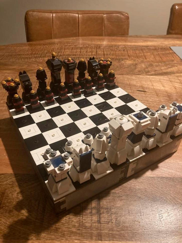 Lego 40174 Iconisch Schaakspel, Kinderen en Baby's, Speelgoed | Duplo en Lego, Zo goed als nieuw, Lego, Complete set, Ophalen of Verzenden