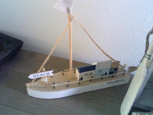 Decoratie bootje ornament zee strandlook varen, Huis en Inrichting, Woonaccessoires | Overige, Gebruikt, Ophalen of Verzenden