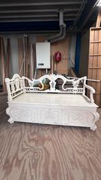 Antieke Houten Klepbank met Houtsnijwerk, Antiek en Kunst, Antiek | Meubels | Stoelen en Banken, Ophalen