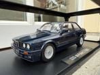 1:18 BMW E30 325i M Pakket blauw 1988 KK Scale KKDC180931, Overige merken, Auto, Ophalen of Verzenden, Zo goed als nieuw
