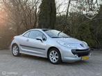 Peugeot 207 CC 1.6 VTi Première nwe apk, Voorwielaandrijving, 15 km/l, Gebruikt, 4 cilinders