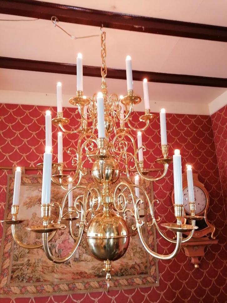 3 massieve Hollandse bolkronen voorzien van electriciteit, Antiek en Kunst, Antiek | Lampen, Ophalen of Verzenden