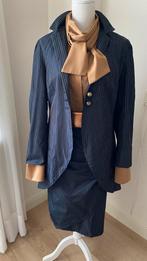 Prachtig pak van memory-stof 42/44. D.blauw/wit., Kleding | Dames, Kostuum of Pak, Blauw, Eigen Atelier, Maat 42/44 (L)