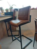 Twee mooie barkrukken (80 cm hoog), Ophalen