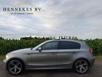 BMW 1-serie 118i Xenon / schuifdak / Navi, 1-Serie, Zwart, Handgeschakeld, 16 km/l