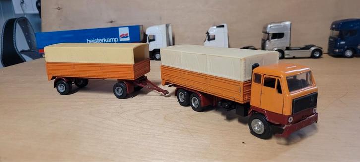 NACORAL VOLVO F88/89, Hobby en Vrije tijd, Modelauto's | 1:50, Zo goed als nieuw, Bus of Vrachtwagen, Overige merken, Ophalen of Verzenden