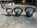 Gietijzeren kettlebells 6-8 en 10 kg kettlebel gewichten, Sport en Fitness, Fitnessmaterialen, Ophalen, Gebruikt, Gewichten, Kettlebells