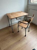 Bureau met stoel, Ophalen, Gebruikt