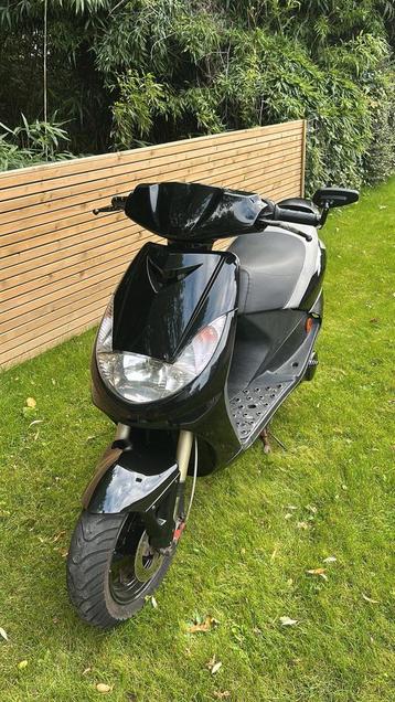 Peugeot Vivacity 70cc - Nette Staat! beschikbaar voor biedingen