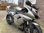 Kawasaki Zx10R - service boekjes - inruil werkbus mogelijk., Motoren, 4 cilinders, Super Sport, Particulier, Meer dan 35 kW