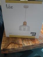 Te koop 2 nieuwe lampen van karwei, Led-lamp, Nieuw, E27 (groot), Ophalen