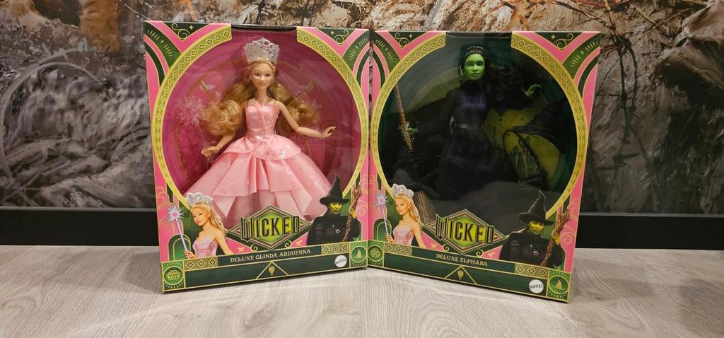 Wicked Deluxe Glinda & Elphaba - Zeldzame Drukfout!, Verzamelen, Poppen, Ophalen of Verzenden, Nieuw