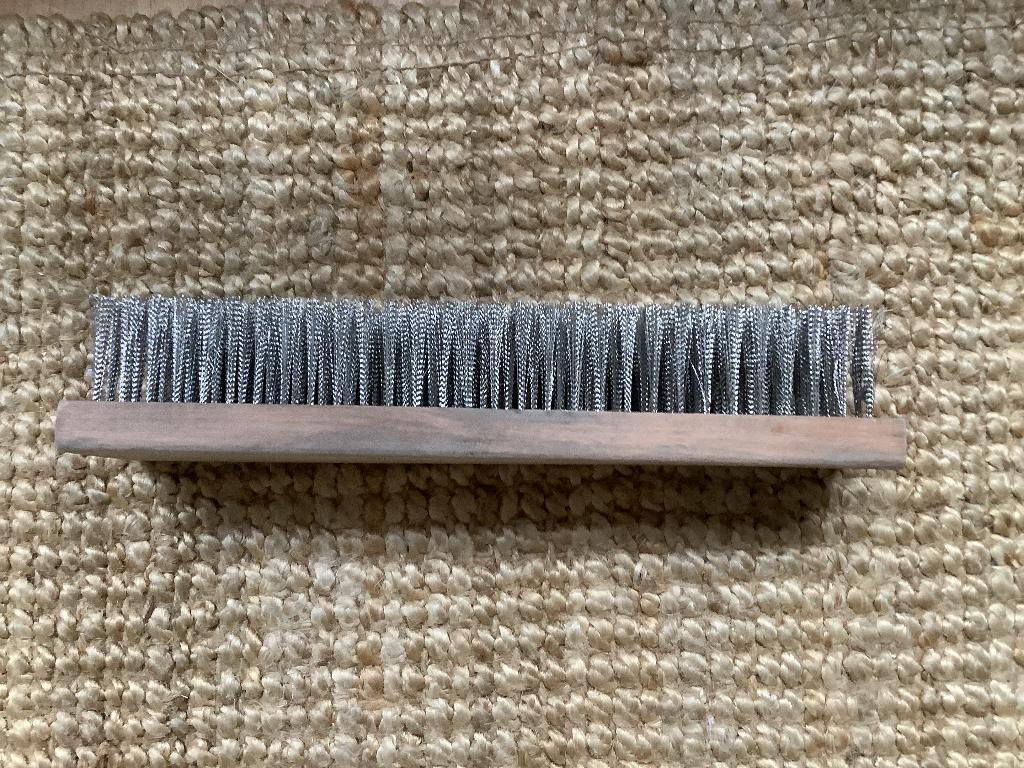 Staaldraadbezem, stalen draadbezem, staalgarde, staalborstel, Ophalen, Zo goed als nieuw