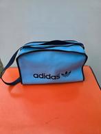 Vintage Adidas Tasje Lichtblauw, Ophalen of Verzenden, Gebruikt, Blauw, Schoudertasje