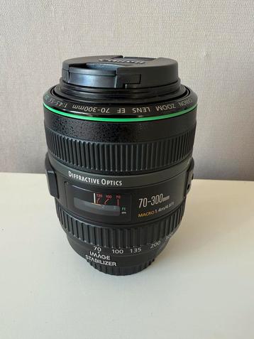Canon EF 70-300 f/4.5-5.6 DO IS beschikbaar voor biedingen