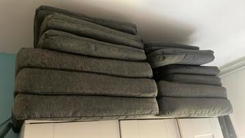 Kussens tbv hoekbank tuin 2,40 x 2,40 meter beschikbaar voor biedingen