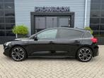 Ford Focus 1.5 EcoBoost Vignale ST-Line|Apple Carplay|Camera, Stof, Gebruikt, Zwart, Bedrijf