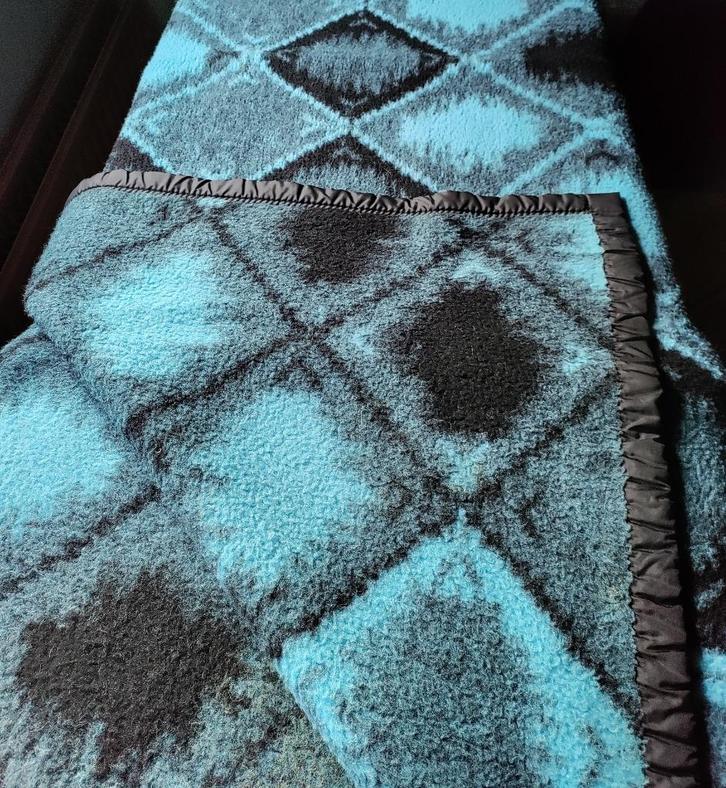 Deken blauw/zwart geruit, Huis en Inrichting, Woonaccessoires | Plaids en Woondekens, Zo goed als nieuw, Ophalen of Verzenden