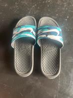 Nike Slippers Maat 39/40 - blauw camouflage, Kleding | Heren, Ophalen of Verzenden, Gedragen, Overige kleuren, Slippers