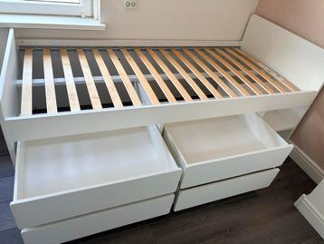 SLÄKT Ikea Wit bedframe 90x200 met opberger en lattenbodem - afbeelding 2