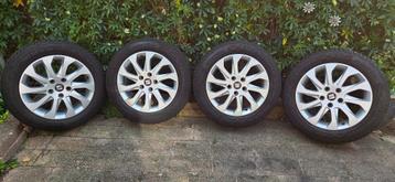 SEAT Leon 16 inch winterwielen/winterbanden op velg beschikbaar voor biedingen