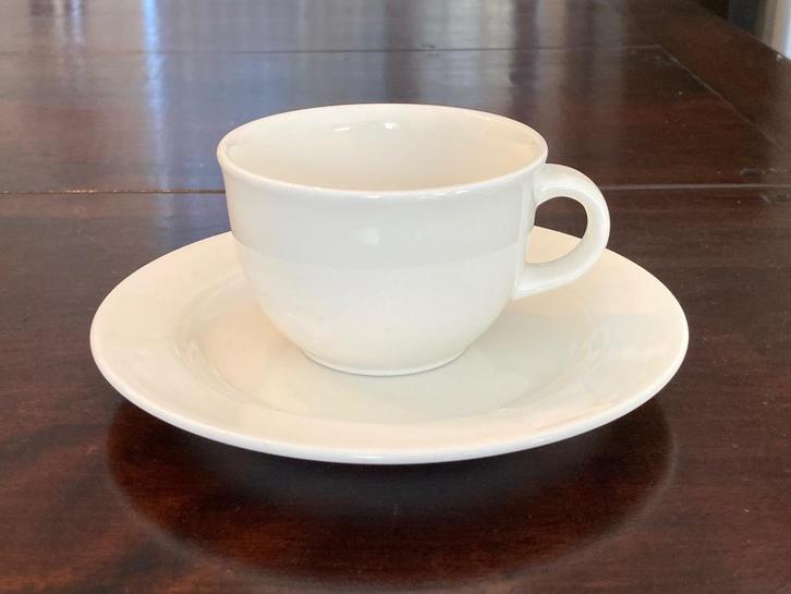 Villeroy & Boch kop(8x) en schotels(9x), totaal 15 euro!, Antiek en Kunst, Antiek | Servies los, Ophalen of Verzenden