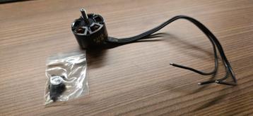 [SPLINTERNIEUWE] 3115 1200kv motor beschikbaar voor biedingen