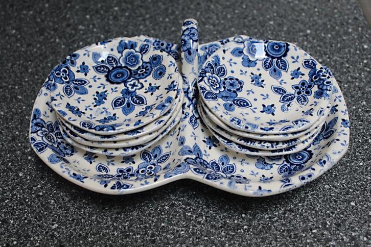 Societe Ceramique Maastricht Beatrix petit-four stel, Antiek en Kunst, Antiek | Keramiek en Aardewerk, Ophalen of Verzenden