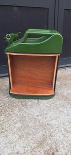 Jerrycan omgebouwd als stoer en uniek kastje😎, ., Ophalen of Verzenden, Zo goed als nieuw, .