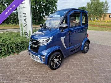 BROMMERSTUUR TRIX 45 KM/uur 100 AH rijber.95 KM/camera/C.V. beschikbaar voor biedingen