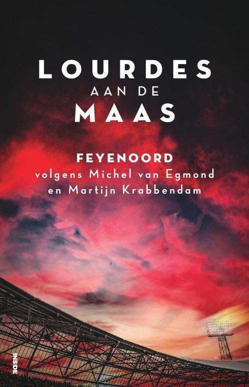 feyenoord boeken slechts 1 maal gelezen !!!!, Boeken, Sportboeken, Zo goed als nieuw, Balsport, Ophalen