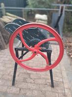 Oude bieten machine, Ophalen