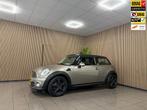 Mini Mini 1.6 Cooper 10 Years II * Panoramadak / Stoelverwar, Voorwielaandrijving, Euro 5, Gebruikt, 4 cilinders