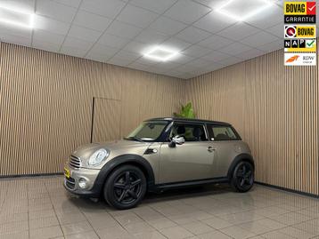 Mini Mini 1.6 Cooper 10 Years II * Panoramadak / Stoelverwar beschikbaar voor biedingen